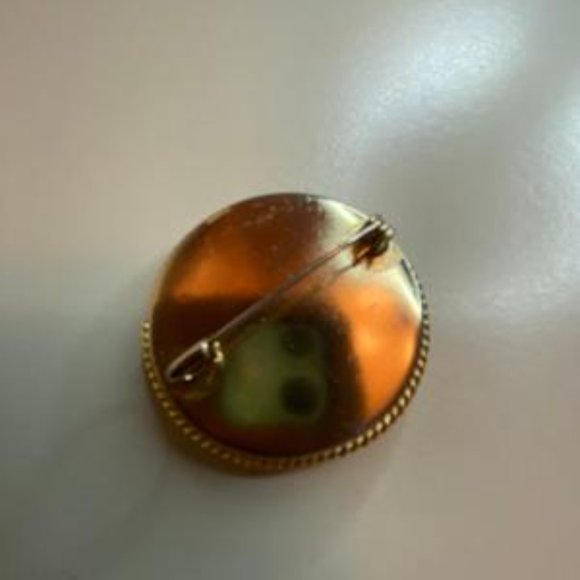 Micro Mosaic Flowers Pin - Picture 4 of 6